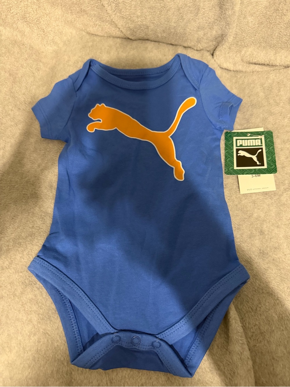 Onsie Lot - Picture 13 of 16